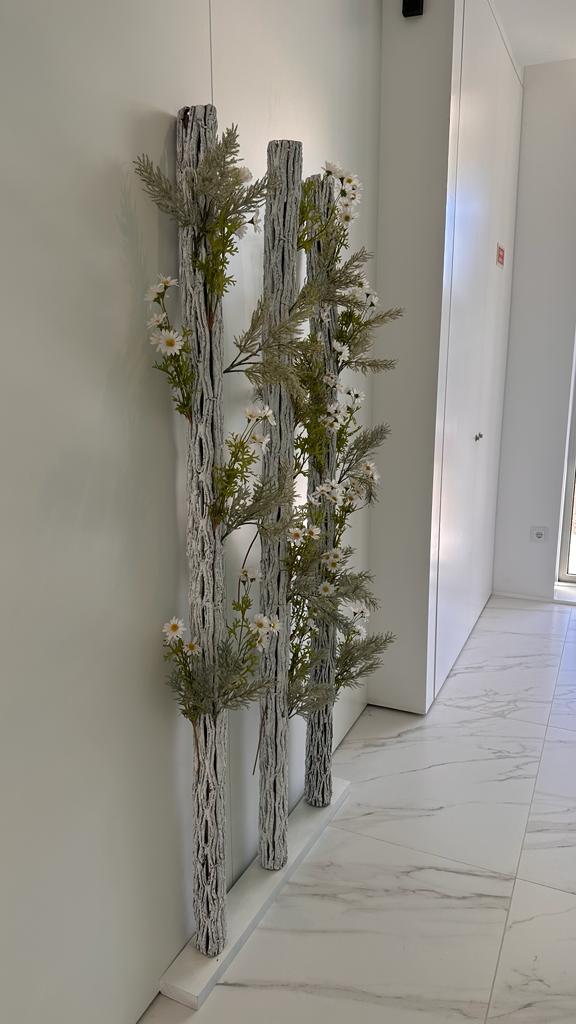 ce515a8e-6dfd-4fc6-9bcd-ca55d941aaa6